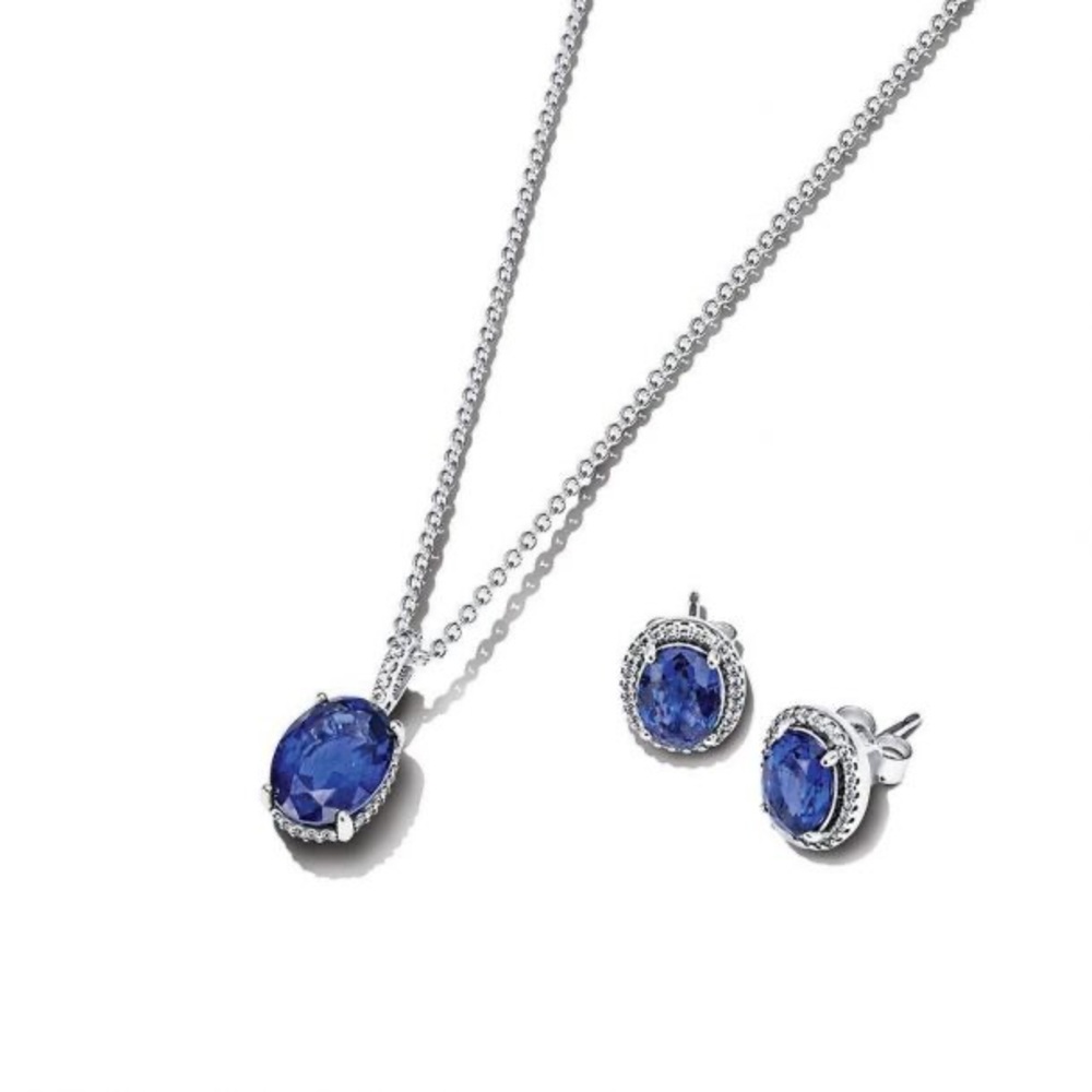 PANDORA Sparkling Statement Halo Pendant Necklace and Halo Stud Earrings (set)